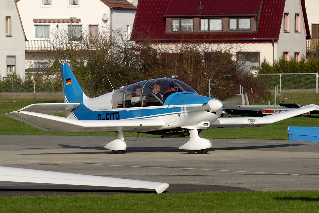 Robin DR-400-180R Remorqueur - Aero-Club Bamberg e.V. in der ErlebnisRegion Steigerwald