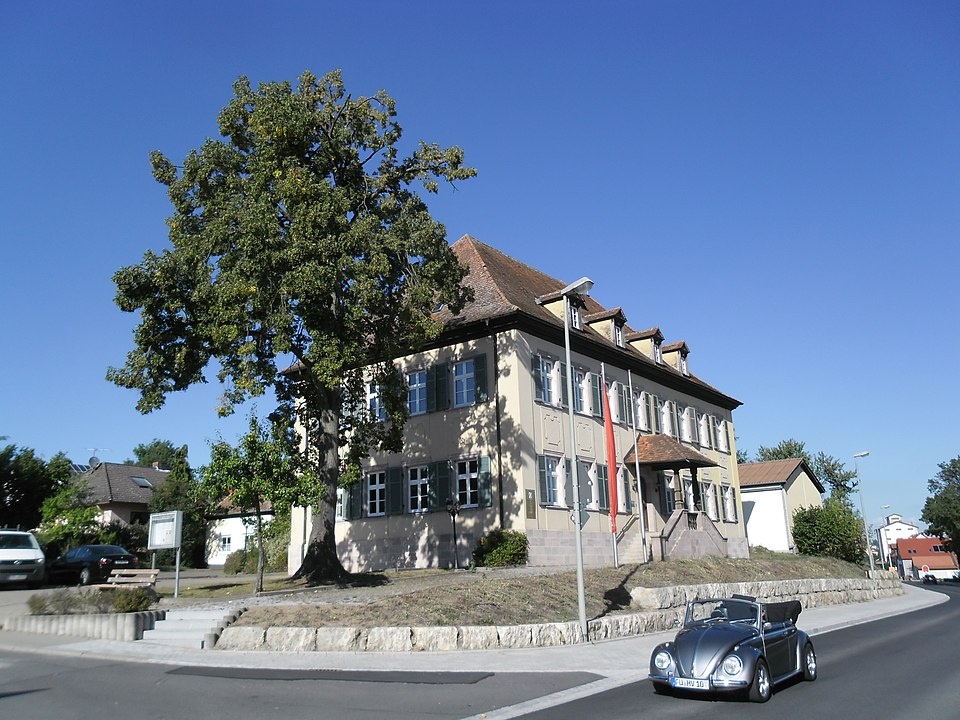Rathaus in Aurachtal - Aurachtal in der ErlebnisRegion Steigerwald