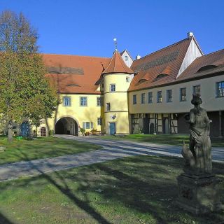 Schloss Adelsdorf - Schloss Adelsdorf in der ErlebnisRegion Steigerwald