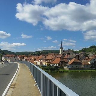 Blick auf Eltmann über die Mainbrücke - Eltmann in der ErlebnisRegion Steigerwald